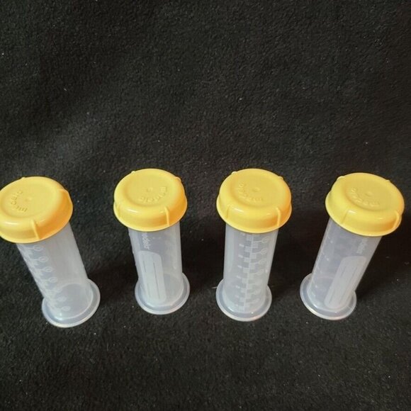 Medela Clear Bottles Nipples Breast Milk Storage Containers Yellow Lids Lot 16 - Picture 4 of 5